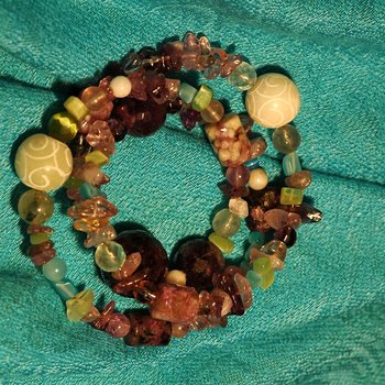 Bangkok Black "Amber Orange" bracelet.